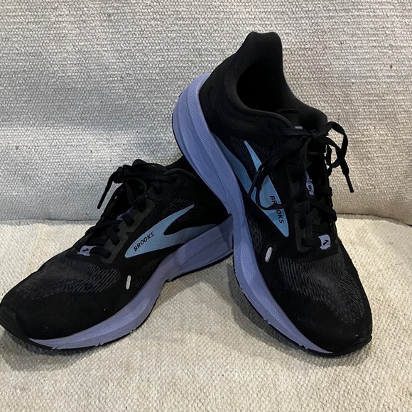 Brooks women’s size 8 Wide speed neutral Launch 9 Athletic running shoes - Picture 15 of 15